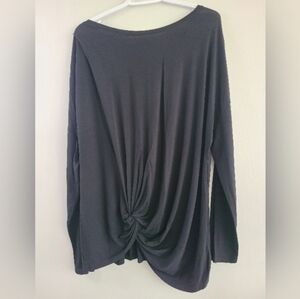 Willow & Thread Black Knot-Front Top NWT Size XXL Elegant Boutique Style SKU 37